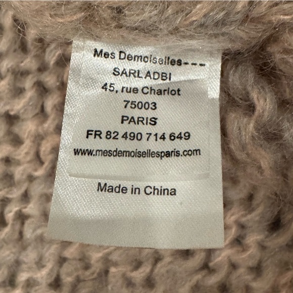 Mes Demoiselles Cream V-Neck Sweater - Picture 9 of 12